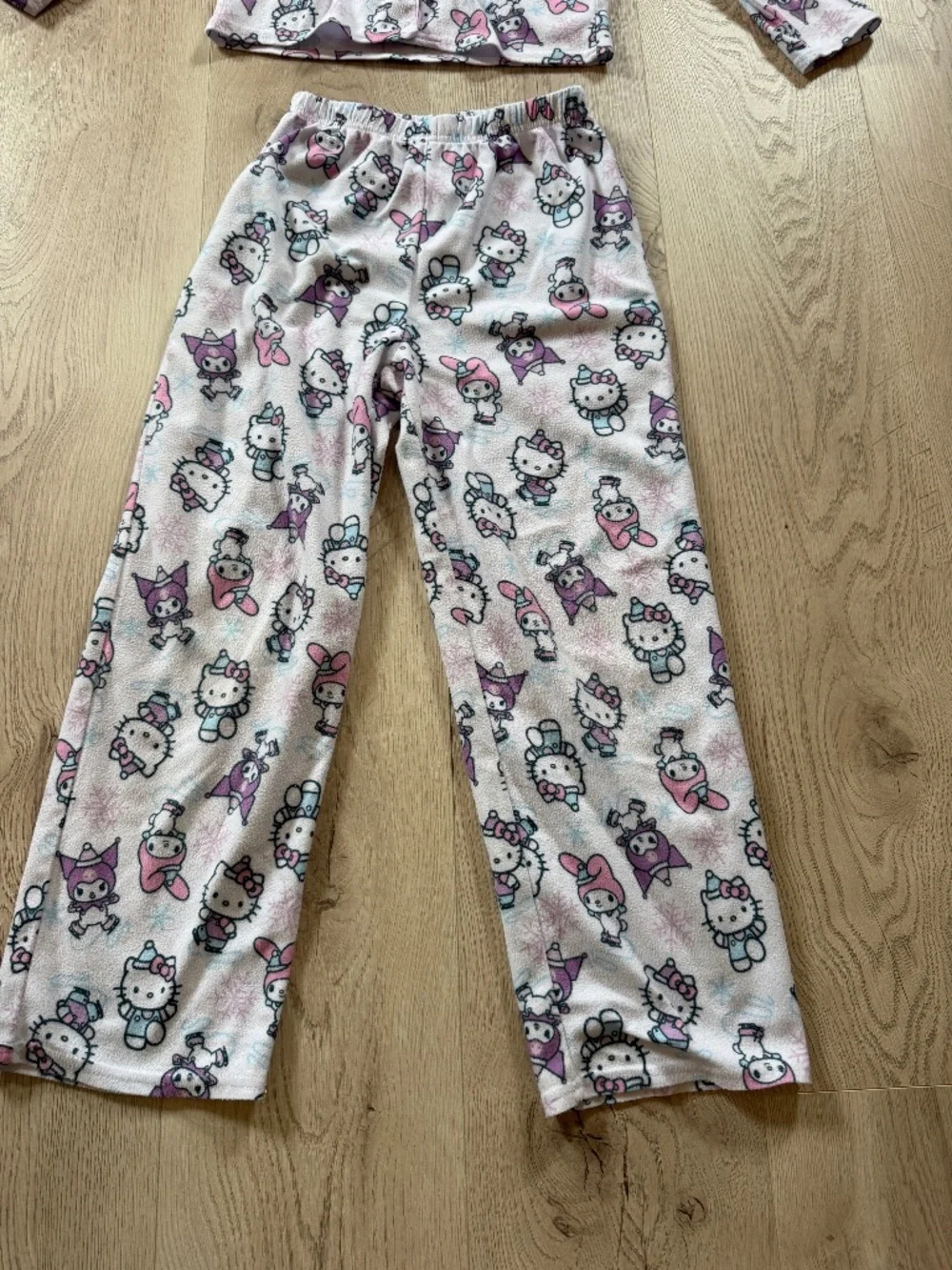 Hello Kitty Girls Notch Collar Top & Sleep Pants Pajama Set, 2-Piece Sz.8